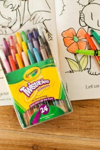 071662097240 Crayola Twistables Crayons