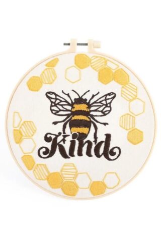 788200603114 Embroidery Kit Bee Kind