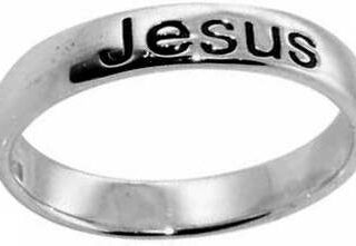 670690803085 Oxidized Jesus (Size size 8 Ring)